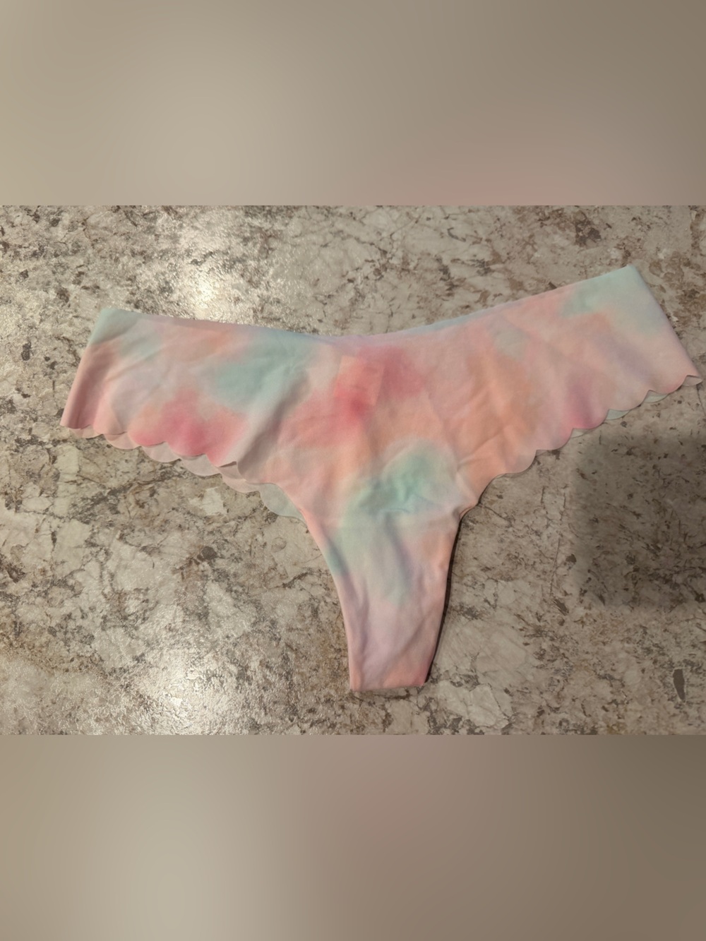 VS PINK Tie Dye thong panty Large NWT
